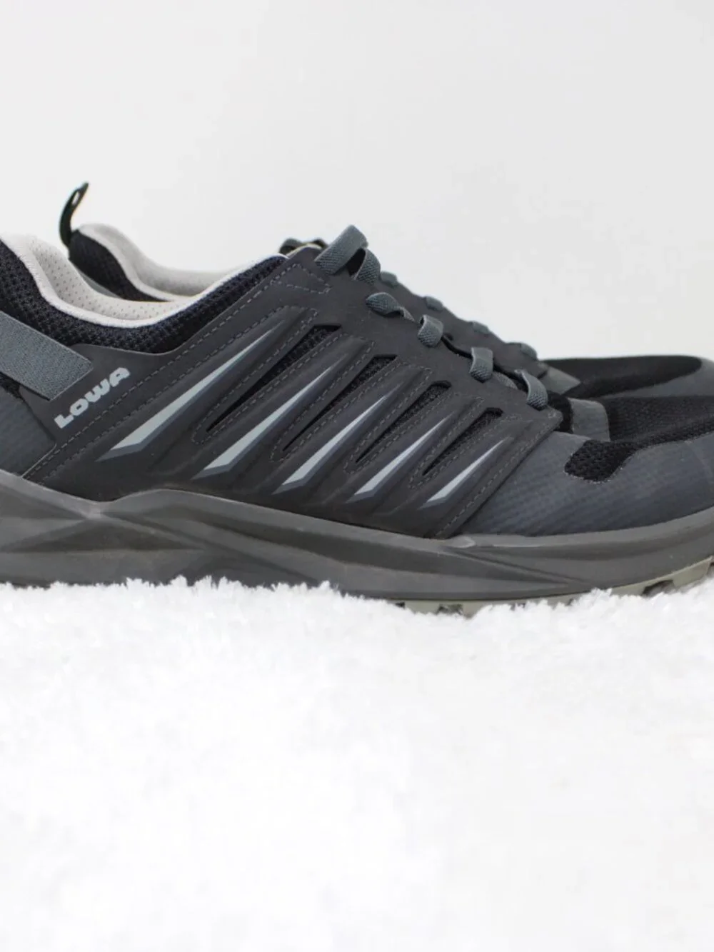 Lowa Vento Shoes Mens 10 Gray Caual Trail Lightweight Hiking Stretch Laces